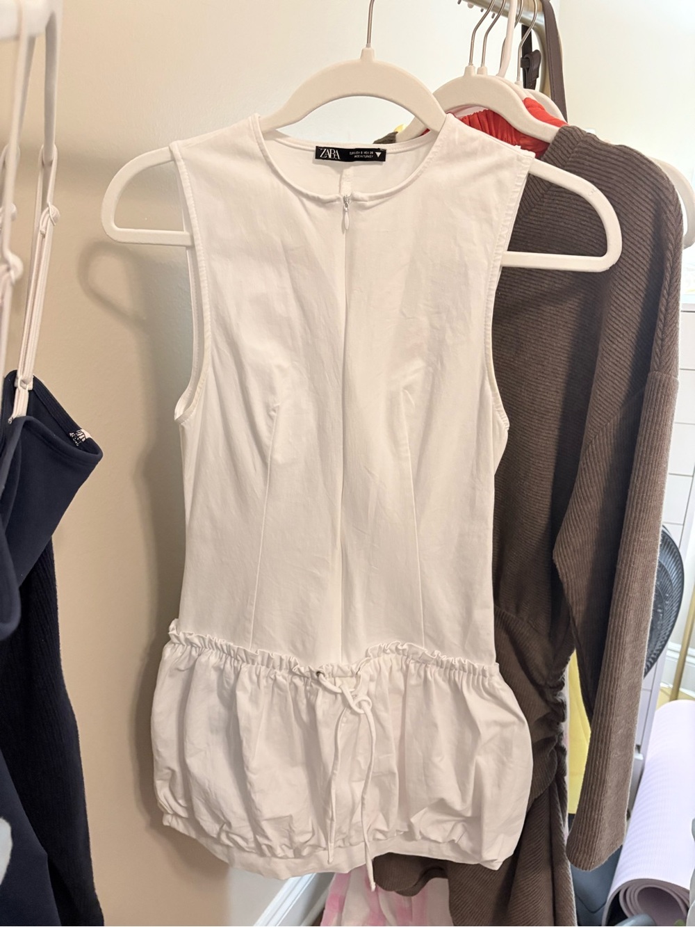 Zara White Sleeveless Drawstring Bubble-Hem Top